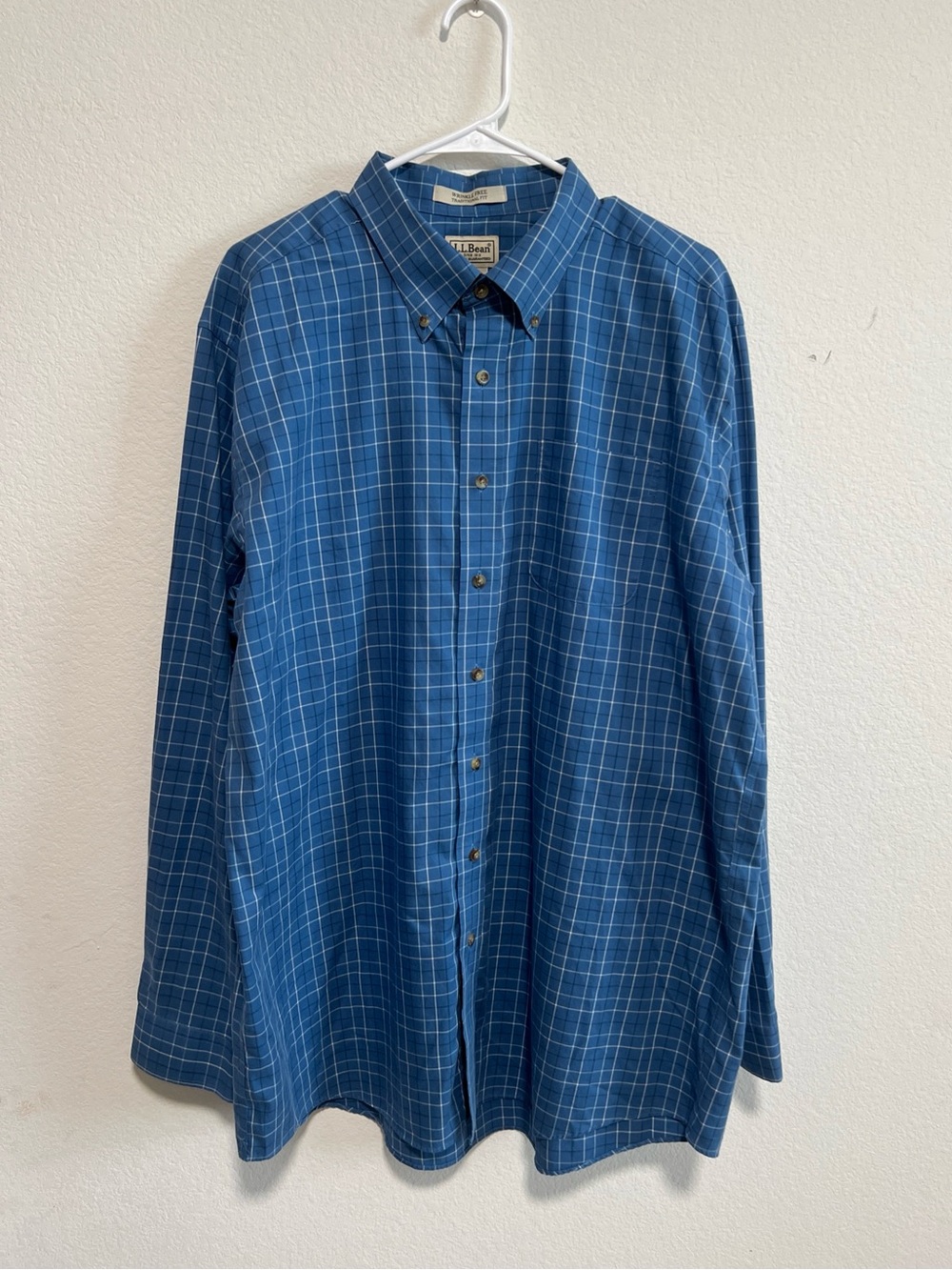 L.L. Bean Men's Wrinkle-Free Traditional Fit Blue Plaid Shirt XL Tall